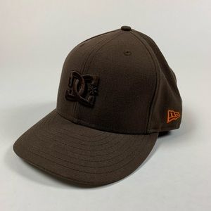 DC Shoes New Era Brown Hat 7 3/8 fitted